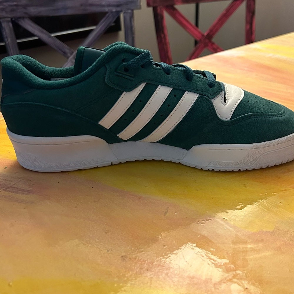 Adidas Rivalry Low Shoes - Picture 12 of 16